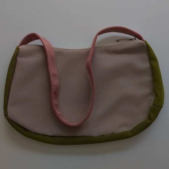 Y2K-Inspired Handbag - Picture 3 of 5